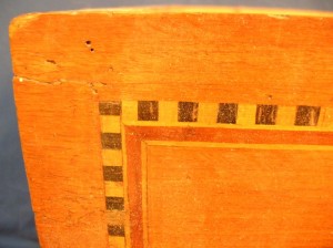 frisage-de-cube-sur tiroir-de-commode-louis-XVI