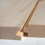 Assemblage par rainure et langette