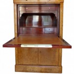 secretaire-droit-ou-en-armoire