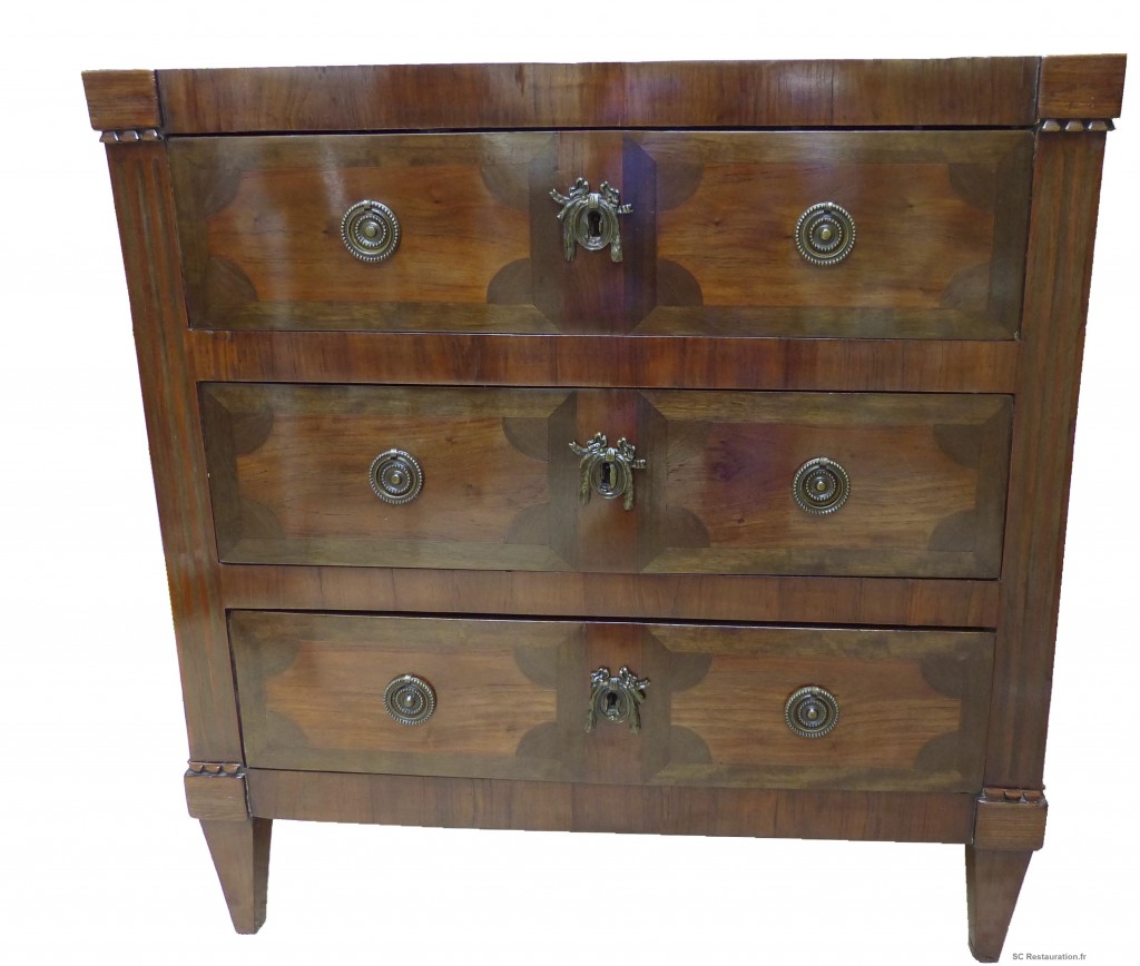 restauration d'une commode XVIIIe